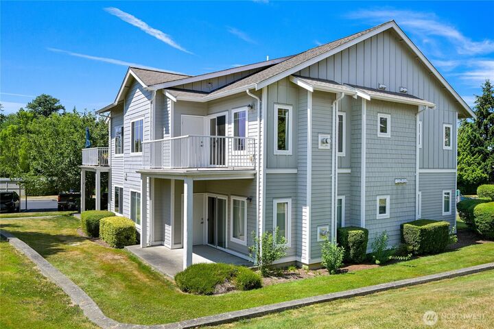 Property Photo:  4645  Celia Way 201  WA 98226 