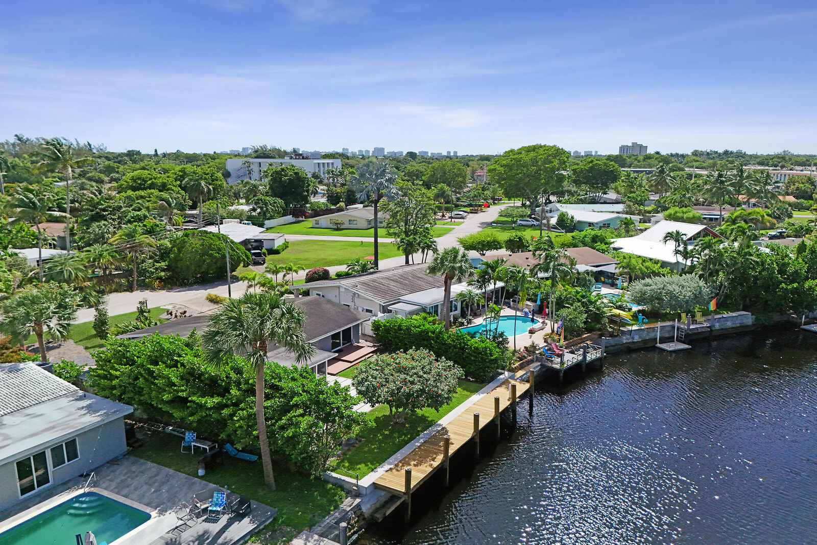 Property Photo: 316 NW 20th Street FL 33311