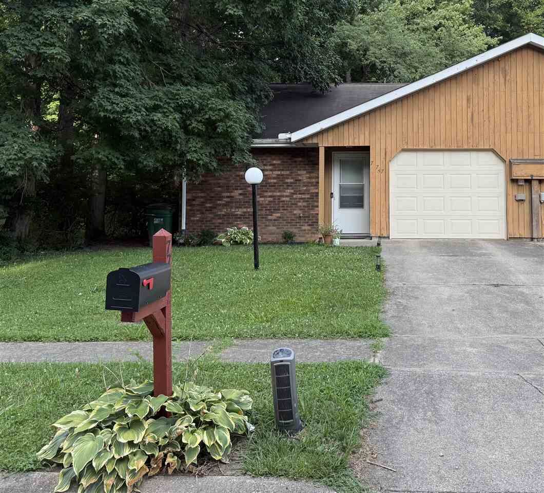 Property Photo:  777 SW 15th Street  IN 47374 
