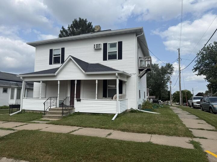 Property Photo: 818 Woodard Avenue WI 54660