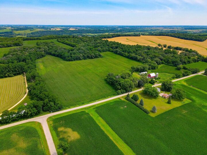 Property Photo:  17438 W Finneran Road  WI 53536 