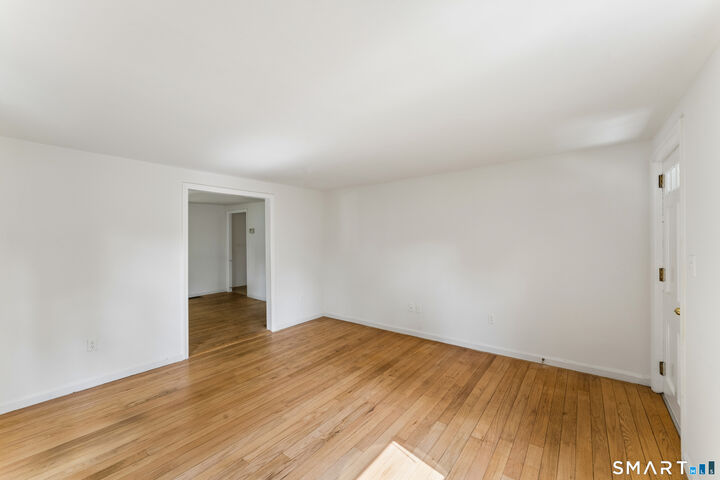 Property Photo:  164 Belltown Road  CT 06905 