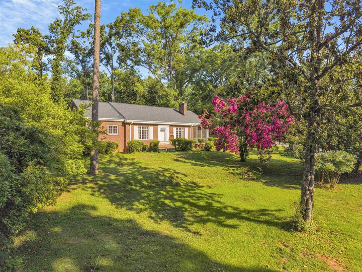 Property Photo: 300 Rivermont Drive SC 29302