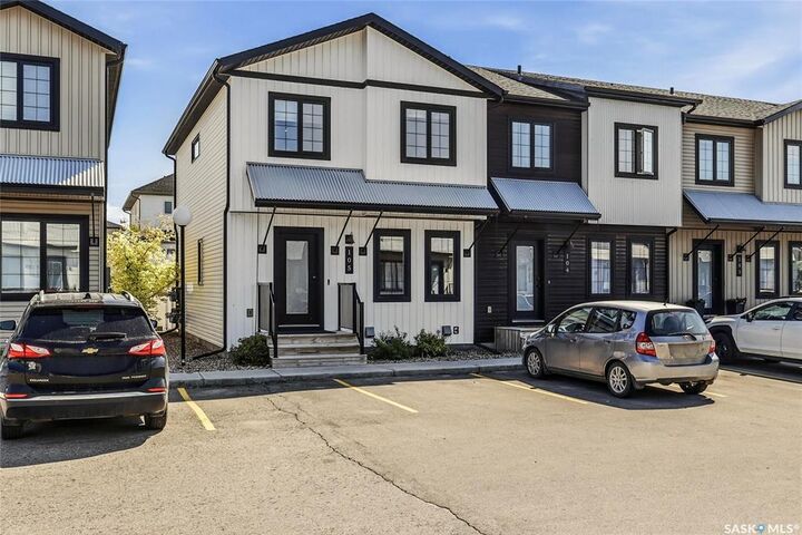 Property Photo: 2715 Narcisse Drive 105 SK S4X 0P8