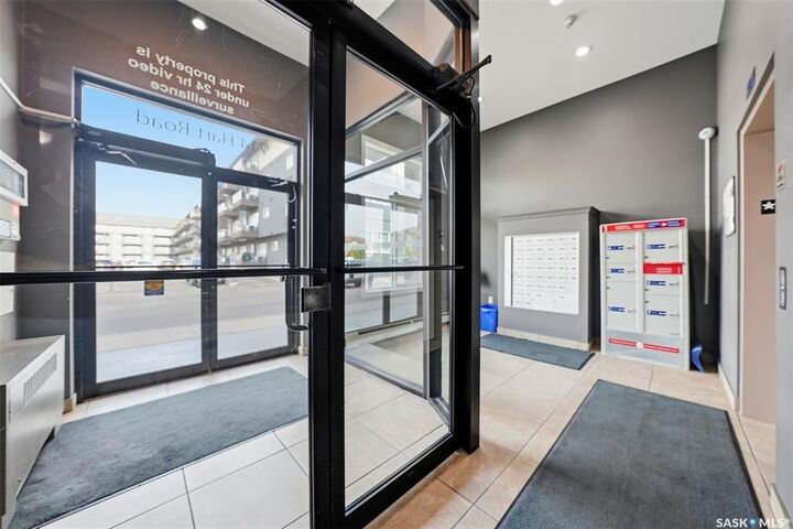 Property Photo:  714 Hart Road 104  SK S7M 1L2 
