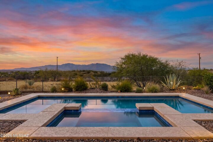 Property Photo:  8508 N Van Cleeve Lane  AZ 85743 