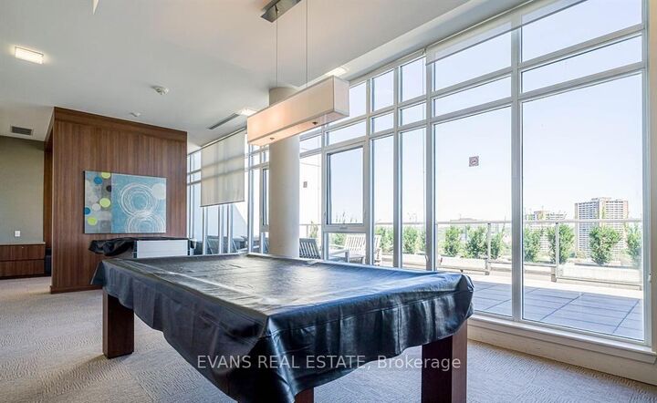 Property Photo: 260 Sackville Street 705 ON M5A 0B3