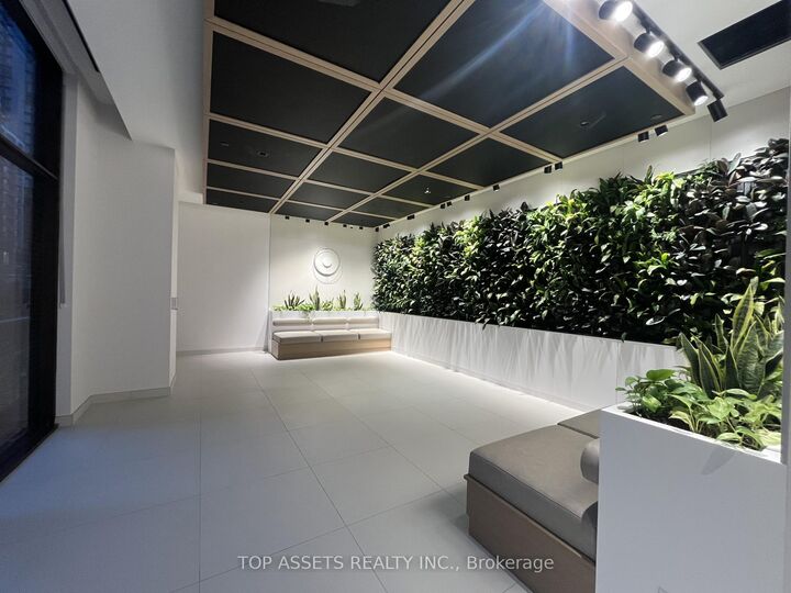 Property Photo:  400 King Street W 608  ON M5V 0X8 