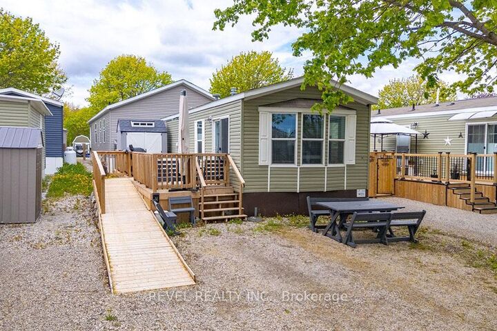99 Fourth Concession Road 614 — photo 1