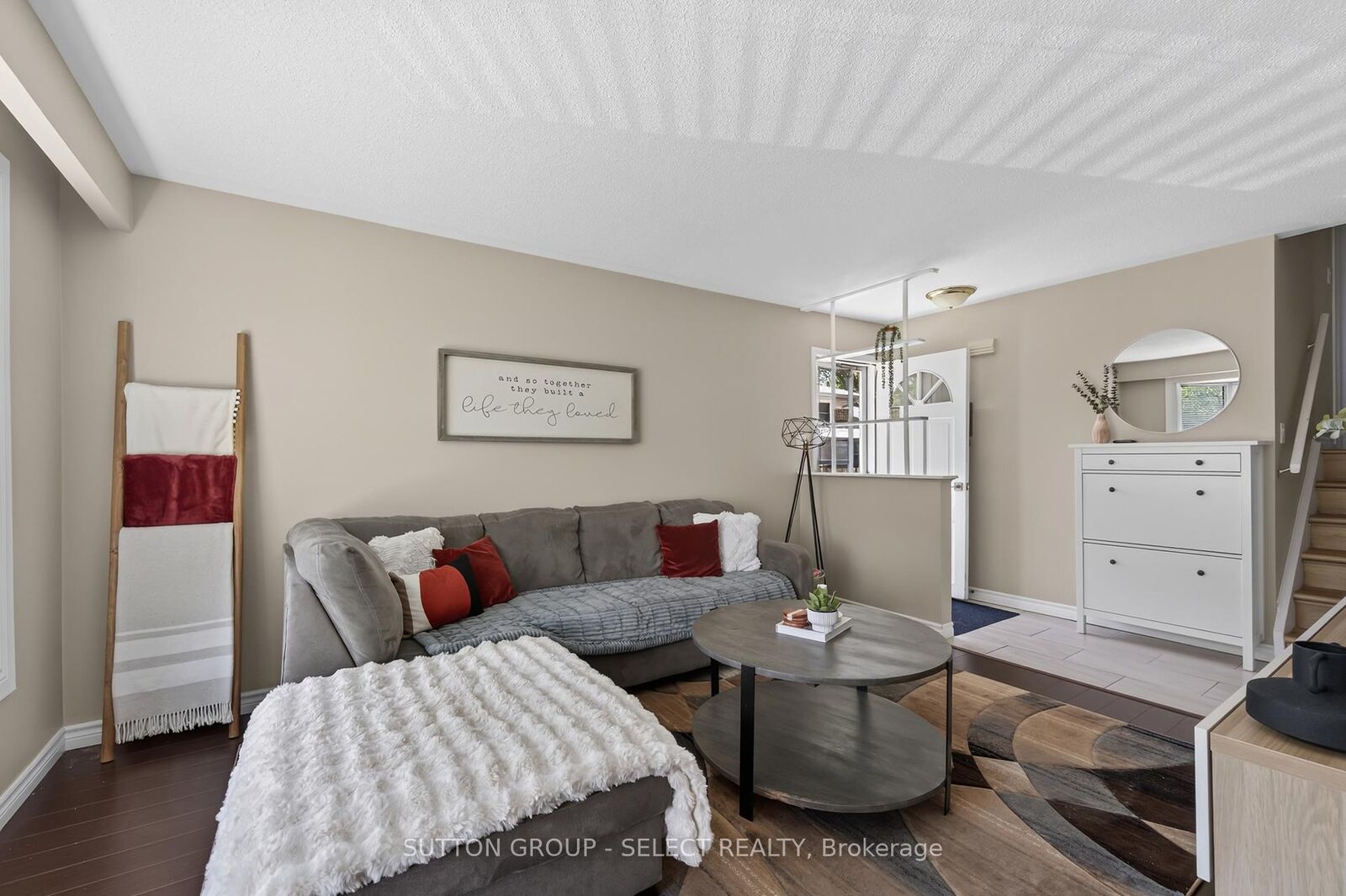 Property Photo: 183-185 Vancouver Street ON N5Z 4R5