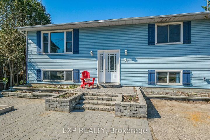 Property Photo:  84 Martin Street N  ON K0A 1A0 