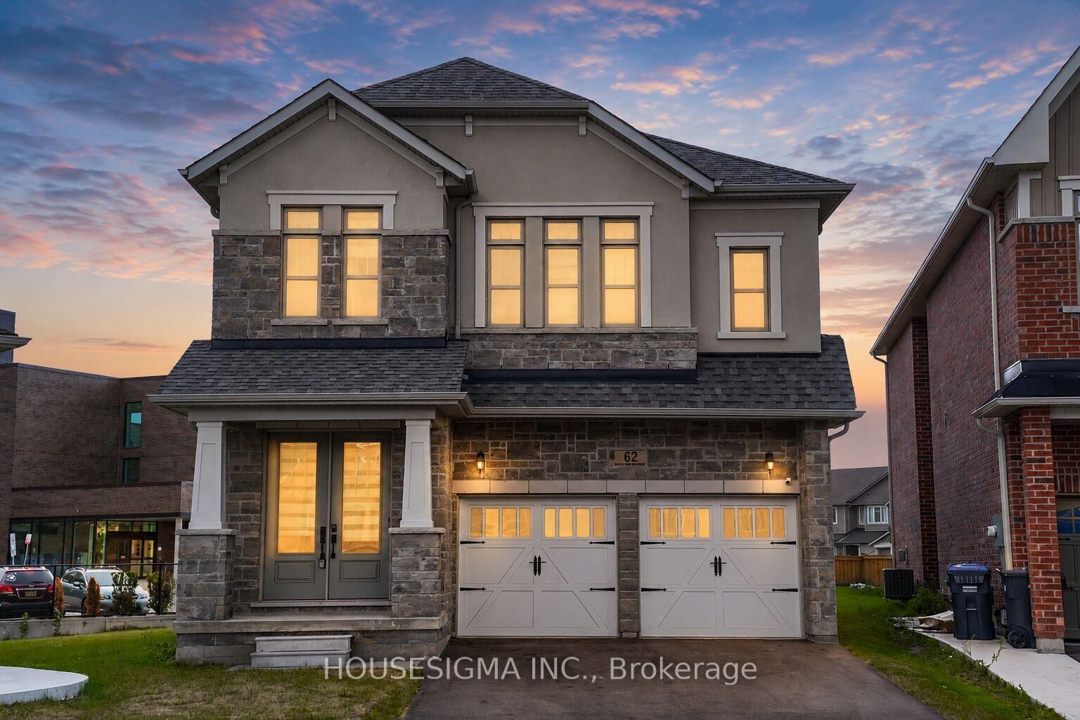 Photo de la propriété: 62 Royal Fern Crescent ON L7C 4H1