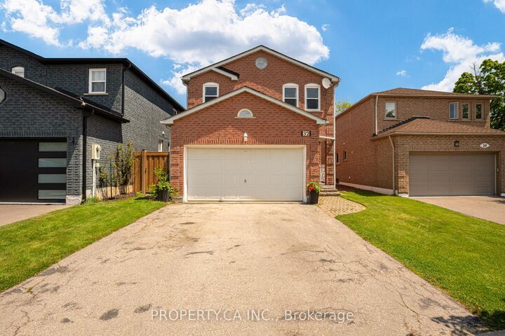 Property Photo: 32 McKinnon Avenue ON L7G 5H5