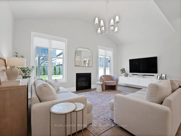 Property Photo: 6 Byblos Court ON L9N 0T3