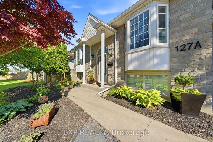 Property Photo: 127A Lakeshore Road ON L2N 2T8