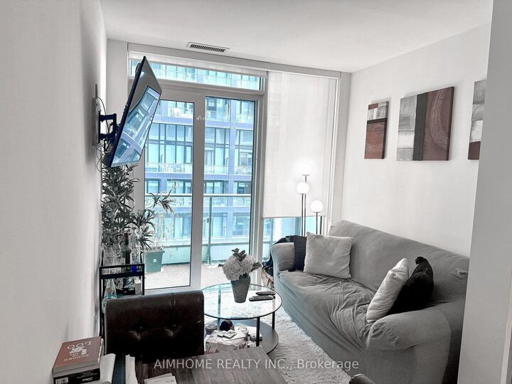 121 Lower Sherbourne Street 456 — photo 1