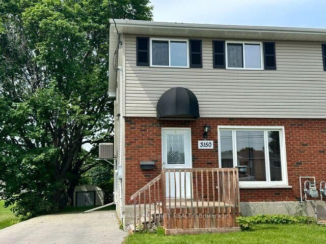 Property Photo: 3150 Poirier Avenue ON K6K 1C8
