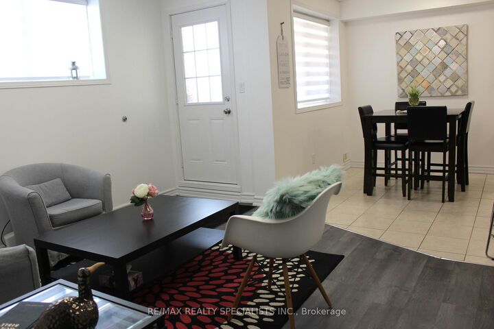 Property Photo:  12 Holdborn Drive 25  ON N2A 0A4 