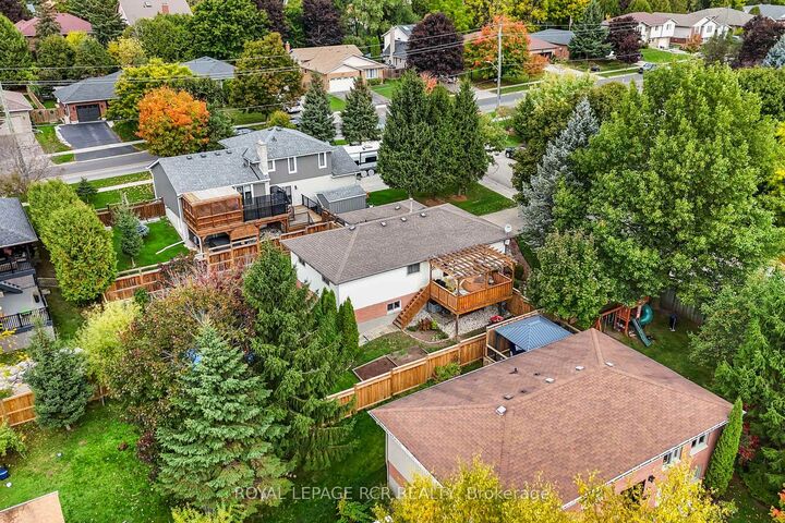 Property Photo:  56 Wilson Crescent  ON N0B 1S0 