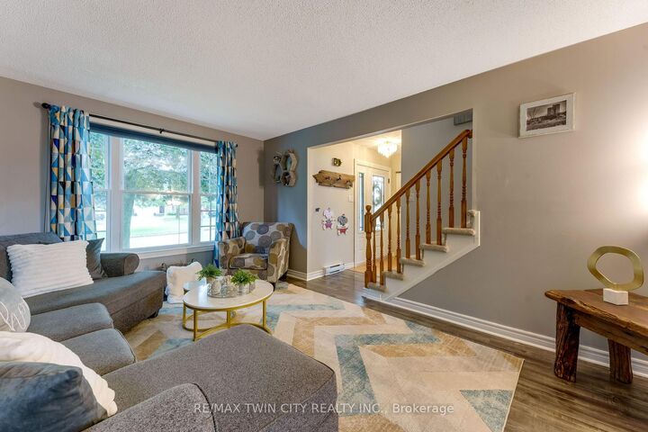 Property Photo: 11 Nipigon Place ON N2B 3N5