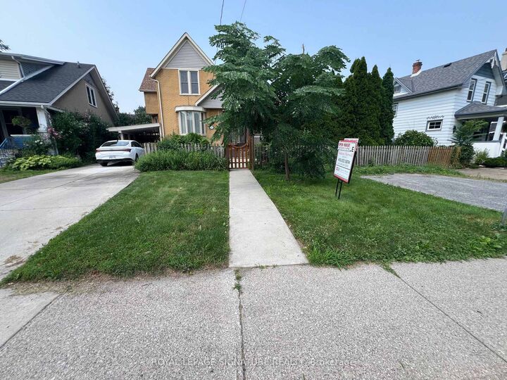 Property Photo: 141 York Street ON L2R 6E8