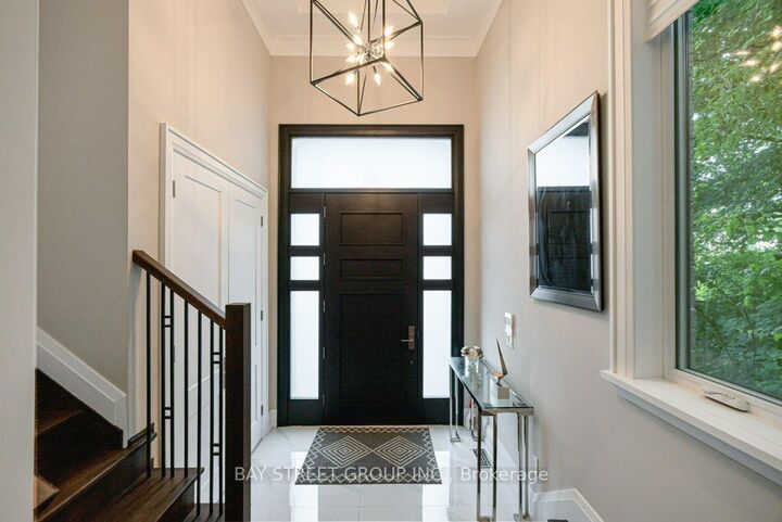 Property Photo:  36A Doverwood Court  ON M2M 2G8 