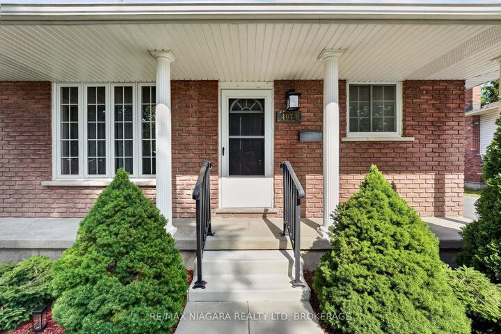Property Photo: 4074 Brookdale Drive ON L2H 2B3