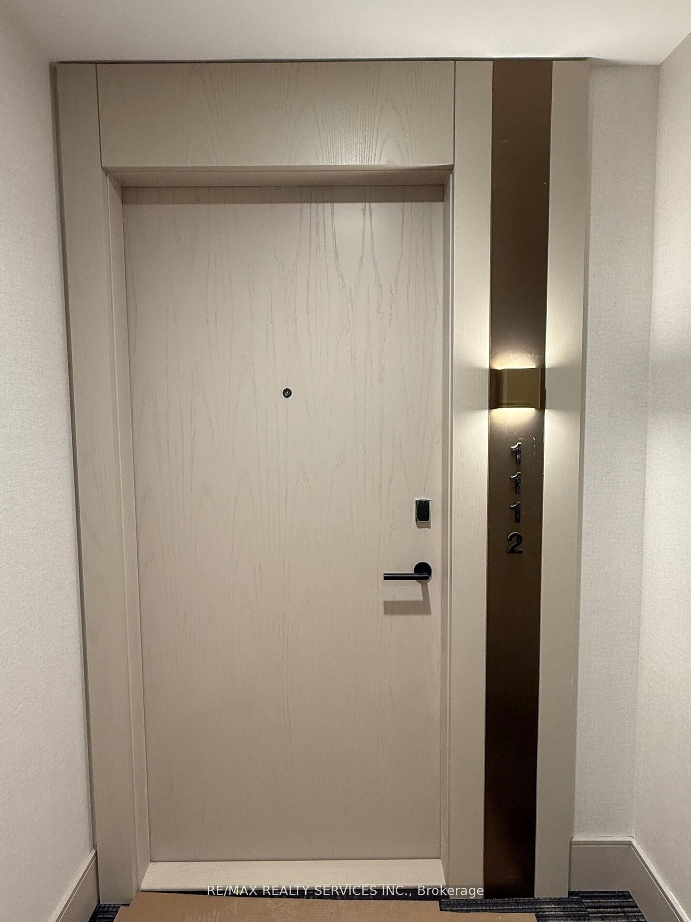 Property Photo: 3006 William Cutmore Boulevard 1112 ON L6H 7X1