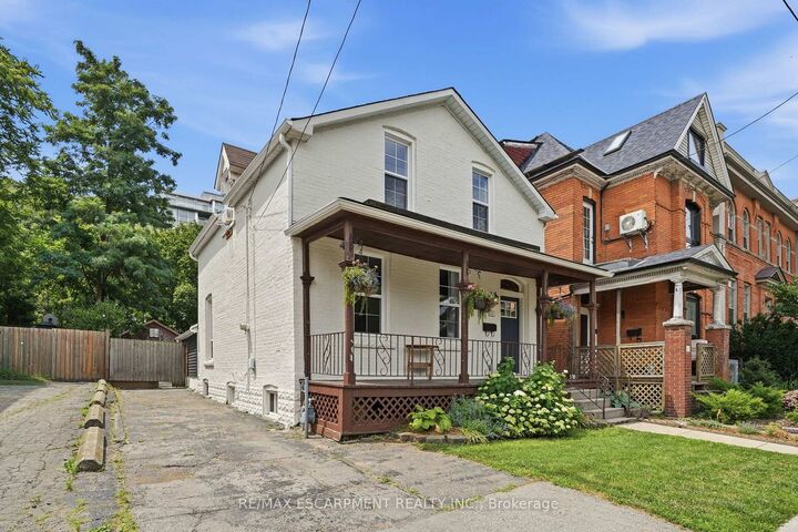 Property Photo: 62 Alanson Street ON L8N 1W5
