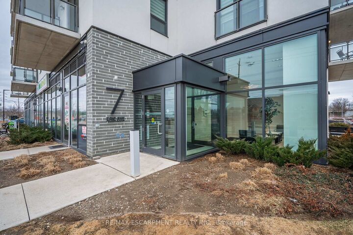 Property Photo: 7 Erie Avenue 606 ON N3S 2E7