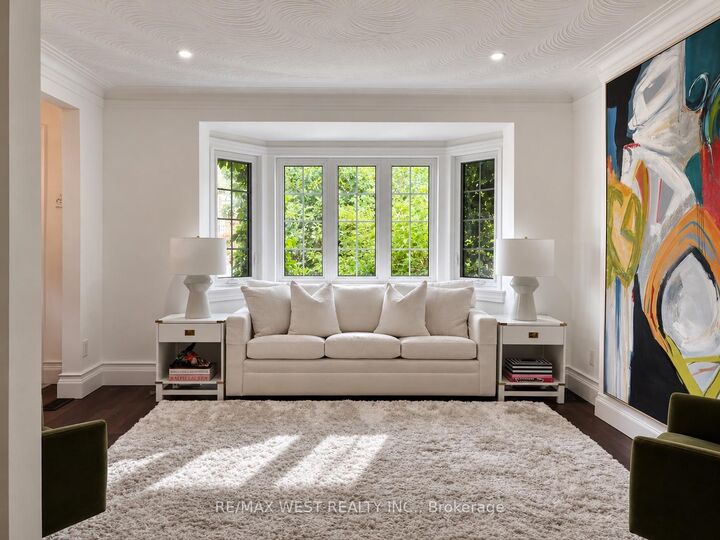 Property Photo: 12 Brentwood Road S ON M8Z 3N2