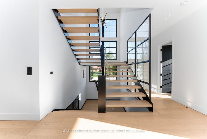 Property Photo: 6 Forestave Crescent ON L0G 1N0