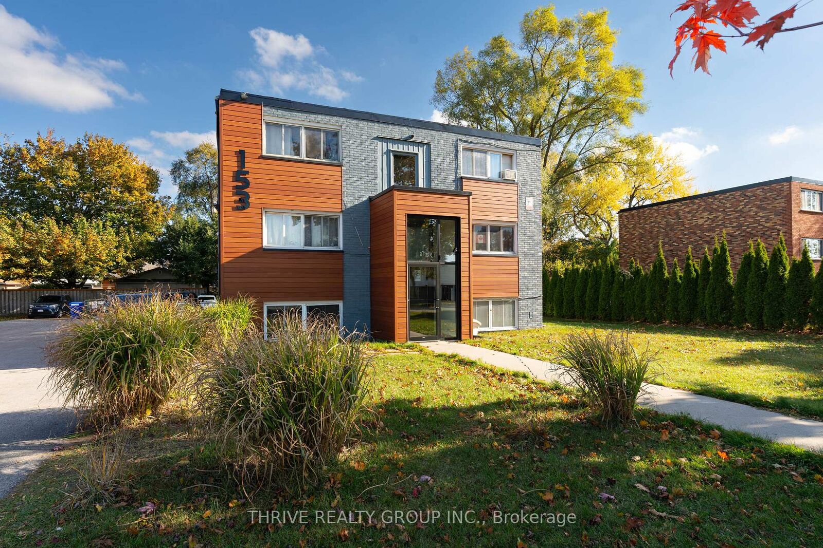 Property Photo: 153 Godfrey Drive 8 ON N5V 2E8