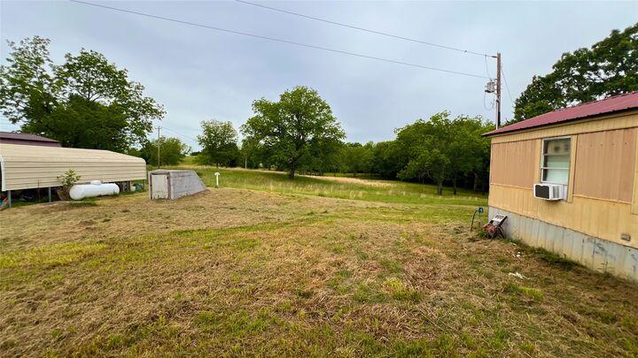 Property Photo: 11324 E 64 Highway OK 74470