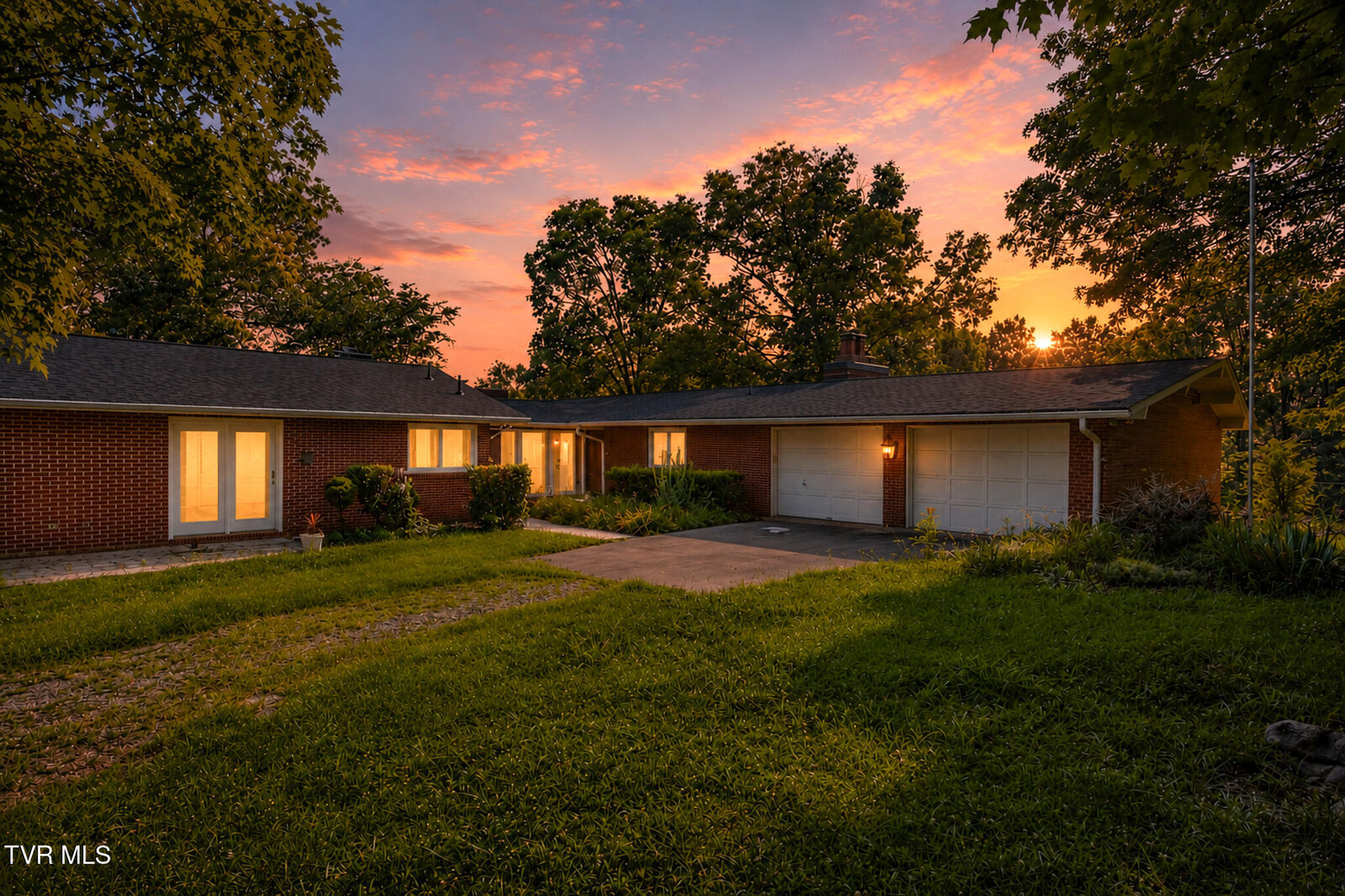 Property Photo: 479 Holston Drive TN 37617