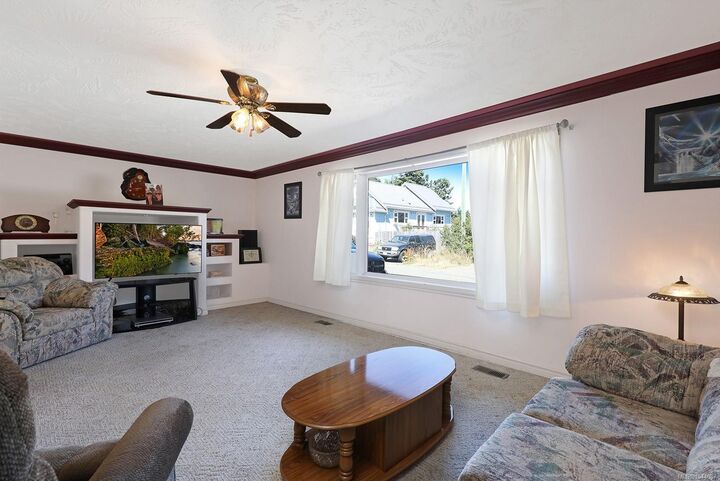 Property Photo: 2780 Dunsmuir Ave BC V0R 1S0