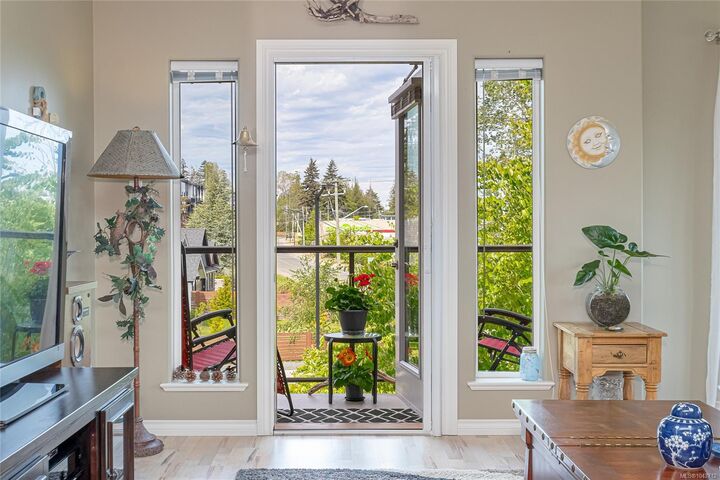 Property Photo: 399 Wembley Rd #209 BC V9P 0A6