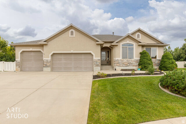 Property Photo:  2955 S 1260 W  UT 84075 