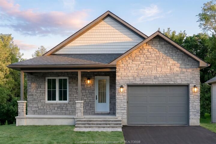 82 Rabb Street — photo 1
