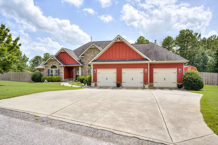 Property Photo: 520 Equinox Loop SC 29803