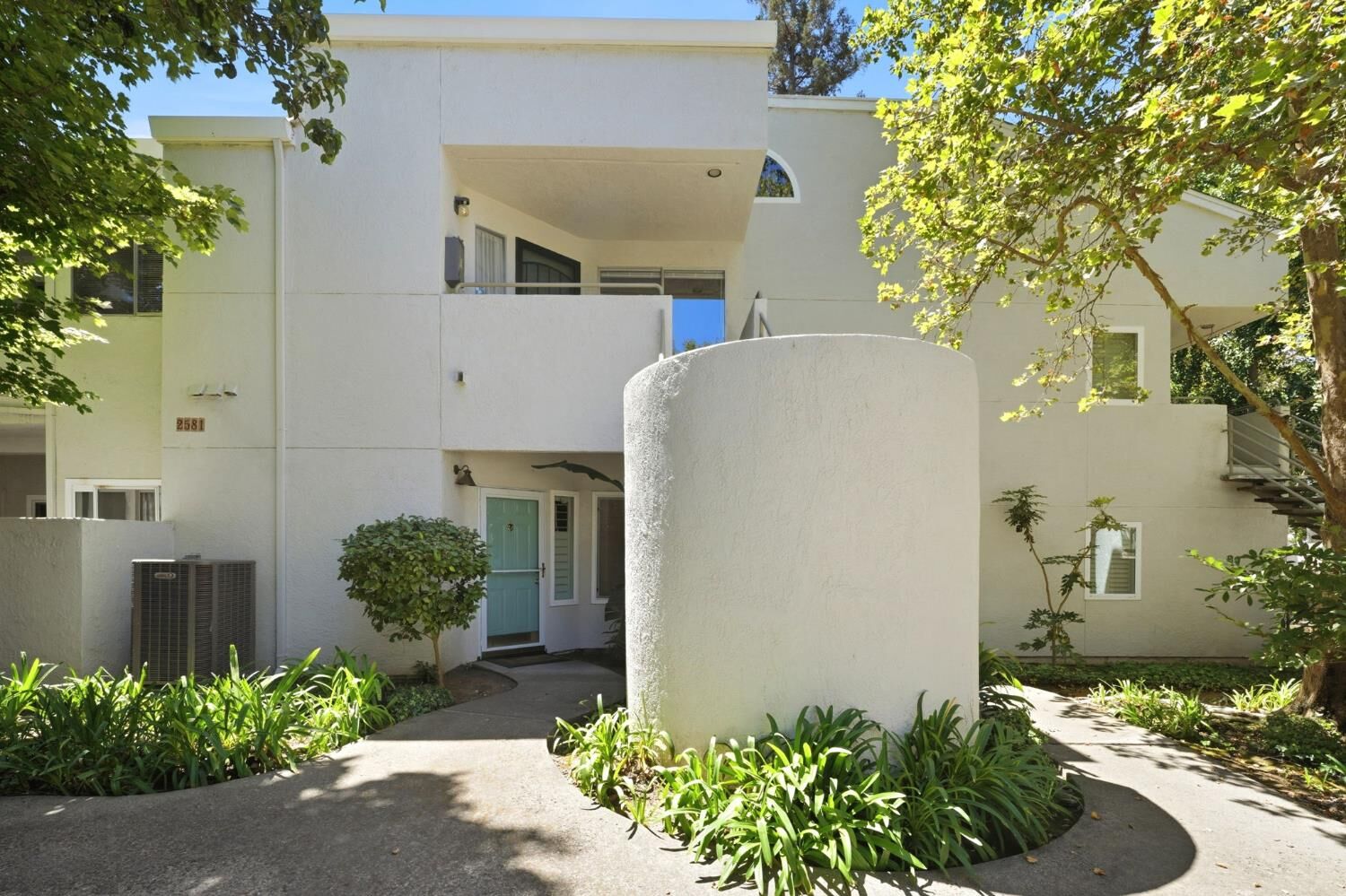 Property Photo:  2581 Fulton Square Lane 73  CA 95821 