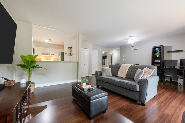 Property Photo: 13660 84 Avenue 3 BC V3W 0T6