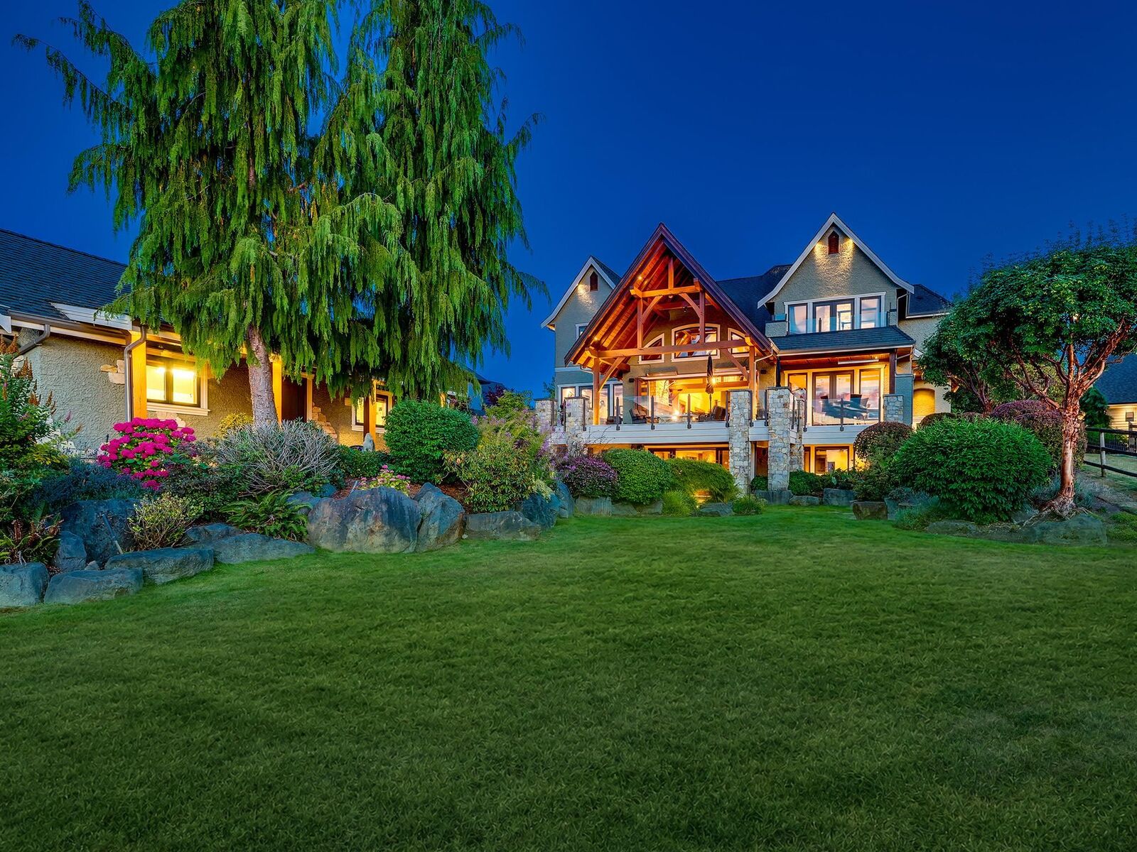Property Photo: 19885 1 Avenue BC V2Z 0A4