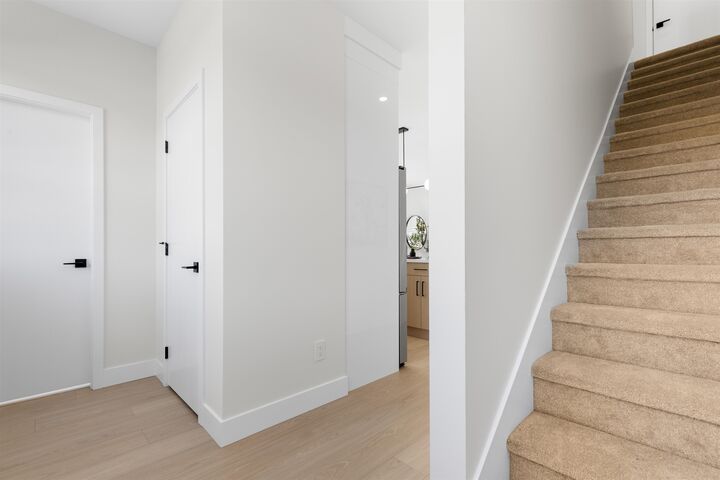 Property Photo:  31981 Coral Avenue 6  BC V2T 2J9 