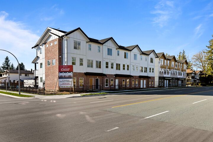 Property Photo: 31981 Coral Avenue 6 BC V2T 2J9