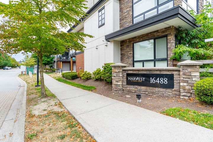 Property Photo: 16488 64 Avenue 90 BC V3S 6X6