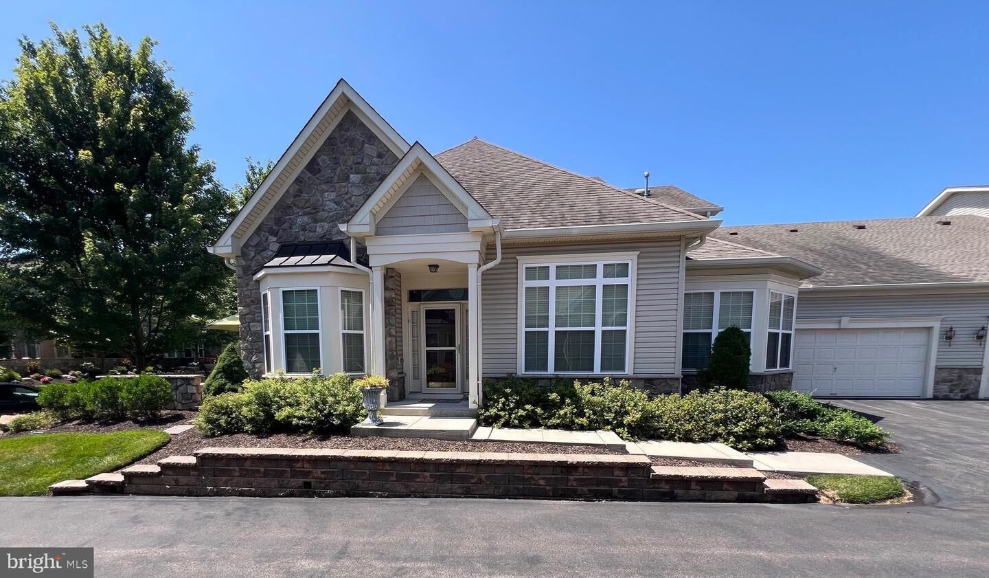 Property Photo:  216 Willow Drive  PA 18940 