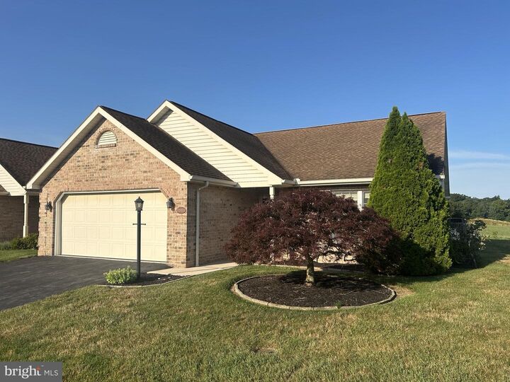 Property Photo:  2374 Majestic Court  PA 17202 