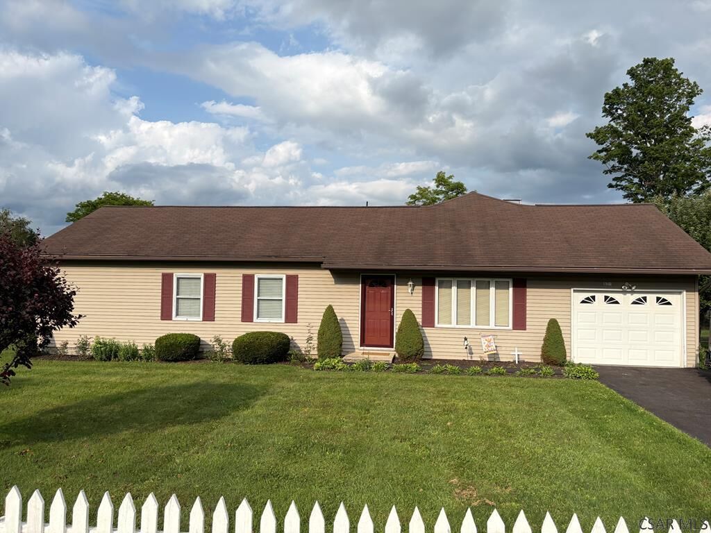 Property Photo:  171 Redwood Drive  PA 15952 