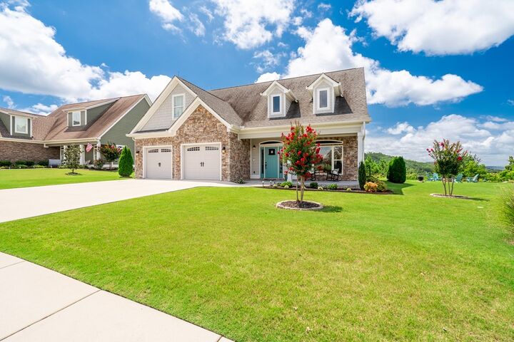 Property Photo: 124 Tuscany Village Drive GA 30736